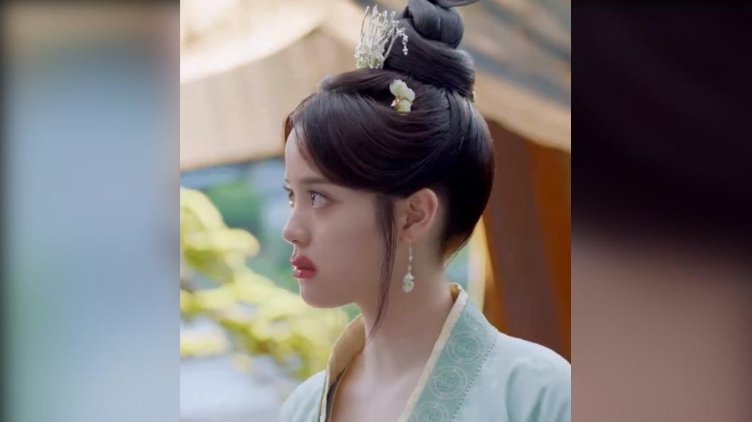 歐陽娜娜主演的古裝劇《永安夢》尚未播出就話題不斷。(圖/翻攝自微博)