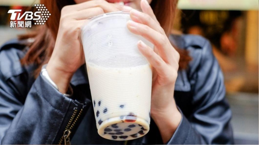 愛買手搖飲當心!喝久恐變「肝包油」 專家示警:吃飽喝最危險