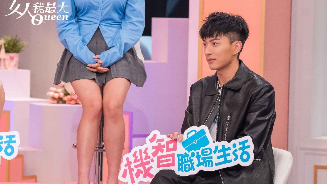 鍾岳軒表示長輩不熟悉3C,容易有代溝。(圖/TVBS)