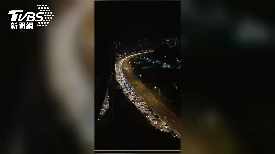 不少民眾深陷塞車地獄。（圖／TVBS資料畫面）