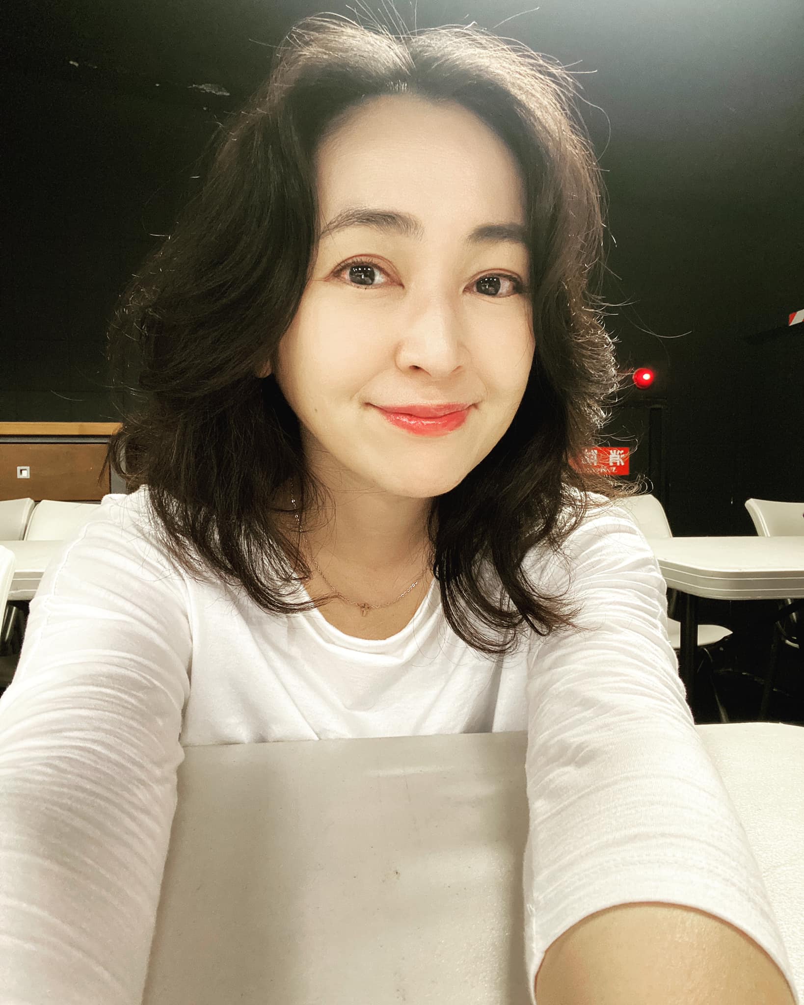 蔡燦得保養得宜，一點都沒有變，歲月似乎沒在她身上留下痕跡。（圖／翻攝自蔡燦得臉書）