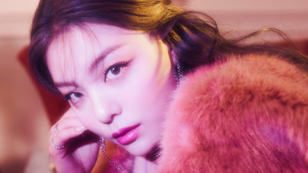 鐵肺歌后Ailee指名吃這家牛肉湯麵! 「超美繁中字跡」隔海喊愛