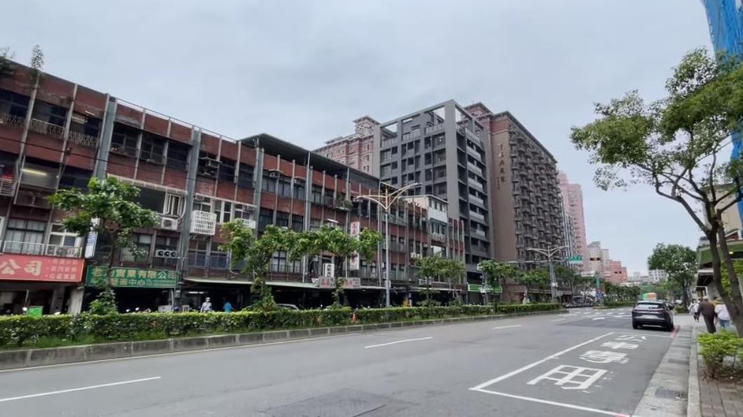 日本YTR認為，三重雖無漂亮建築，但市容極為正常。（圖／翻攝自「どこにでも行くドスコイ」YT）