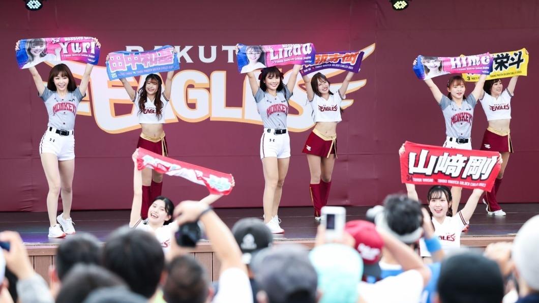 樂天女孩在日本擁有不少粉絲。(圖/樂天女孩提供)