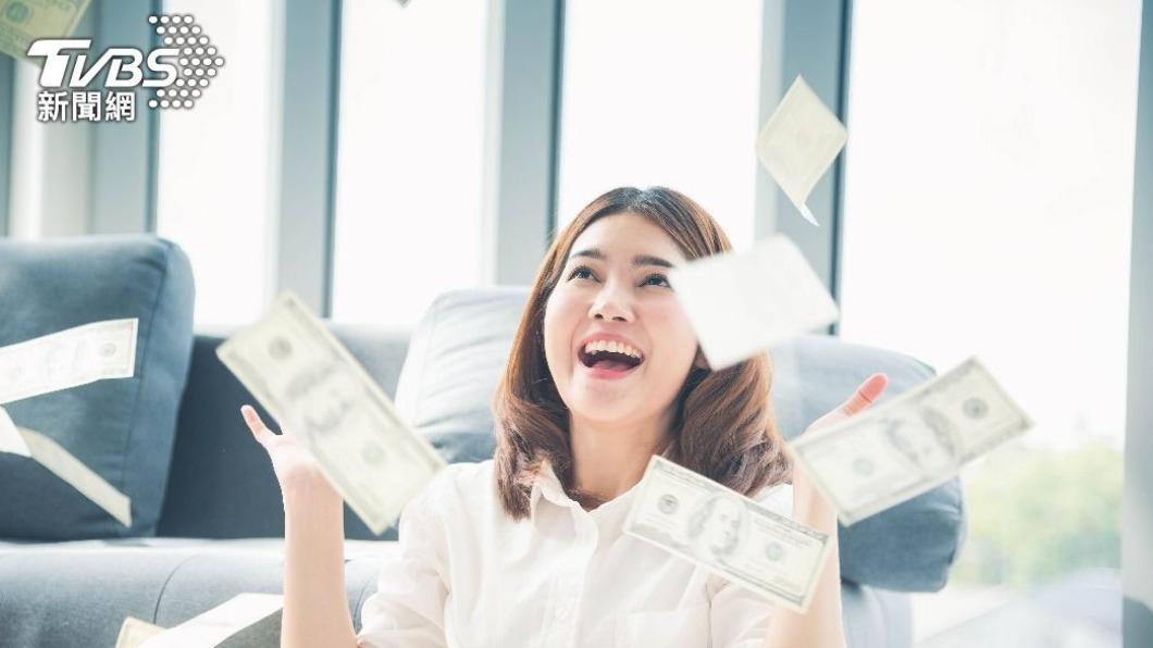 屬龍者的坦率性格讓他們常遇貴人。(示意圖/shutterstock達志影像)
