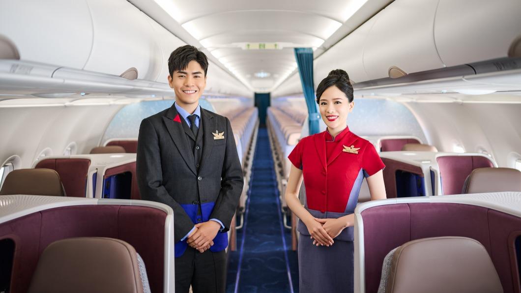 中華航空日前也啟動航空服務人員客艙組員徵才計畫。(圖/中華航空提供)