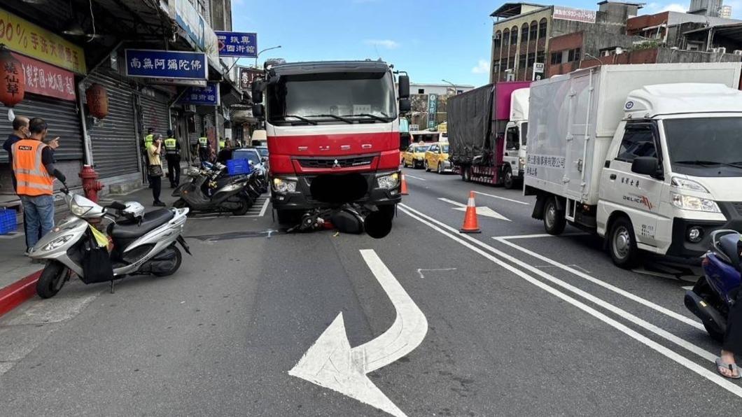 南港死亡車禍!水泥預拌車撞死72歲女騎士 排除酒駕
