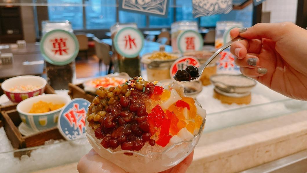 百宴自助餐廳推出「台灣復古懷舊冰菓室」。(圖/業者提供)