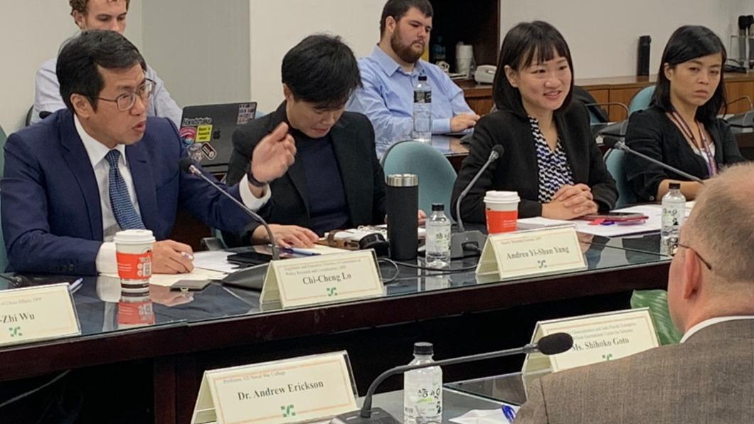 民進黨政策會執行長羅致政發言。(圖/民進黨提供)