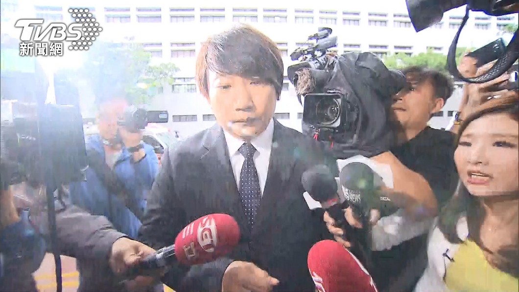 許聖梅爆料,秦偉後來錄影臉色發白,還在她面前吐血。(圖/TVBS資料照)