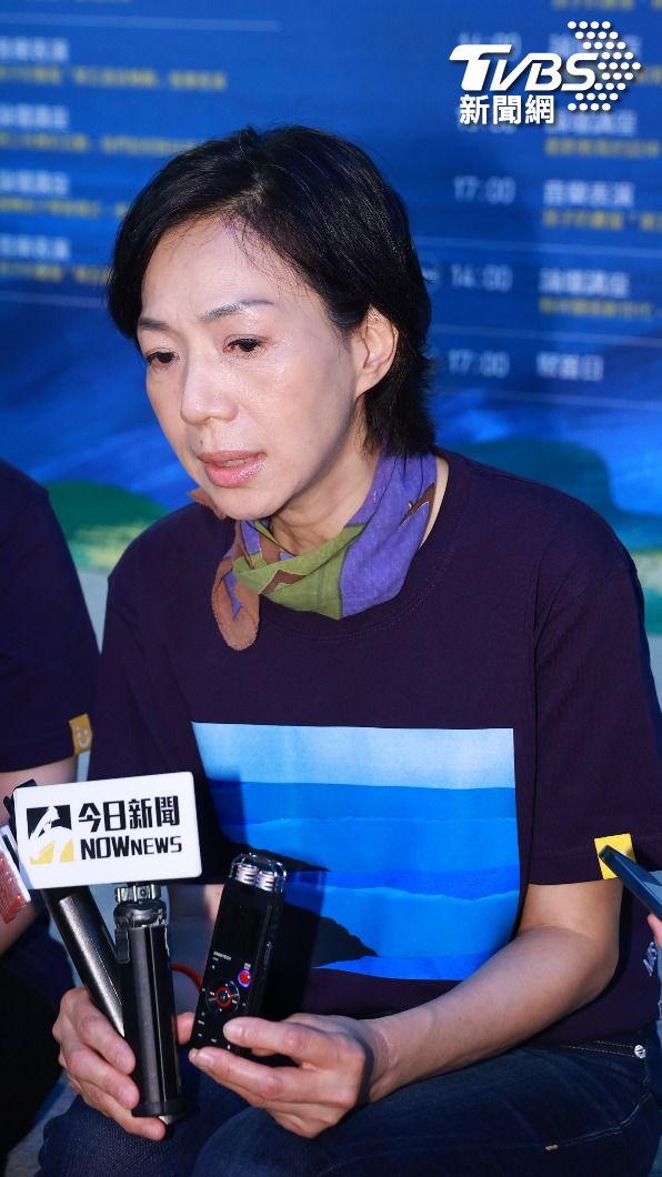 萬芳提到陪伴的重要,同時陪伴者也要穩住自己的能量。(圖/黃城碩攝)