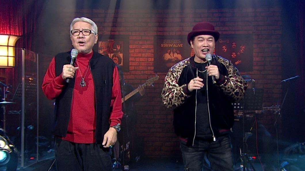 2人一同演唱多首經典歌曲。(圖/年代提供)