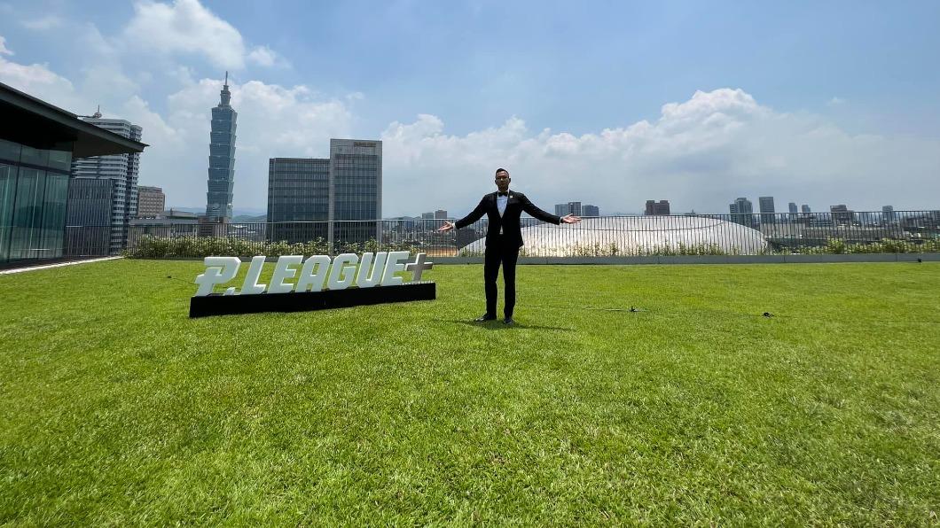 陳建州為職業籃球聯盟P. LEAGUE+執行長,今宣布自請暫停職務。(圖/翻攝自陳建州臉書)