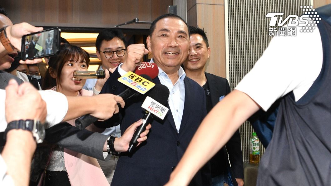 侯友宜民調扶不起!再拋「柯侯配」 他揭藍營心態:自己弄自己