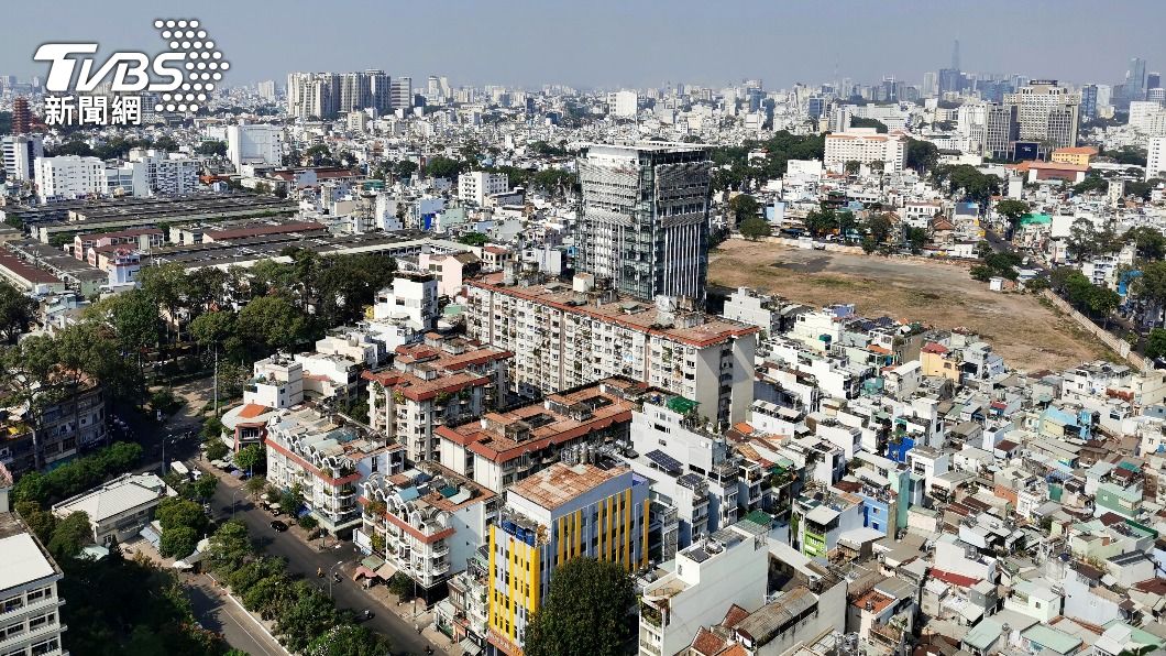 越南房市危機 10萬間房地產公司上半年宣告停業