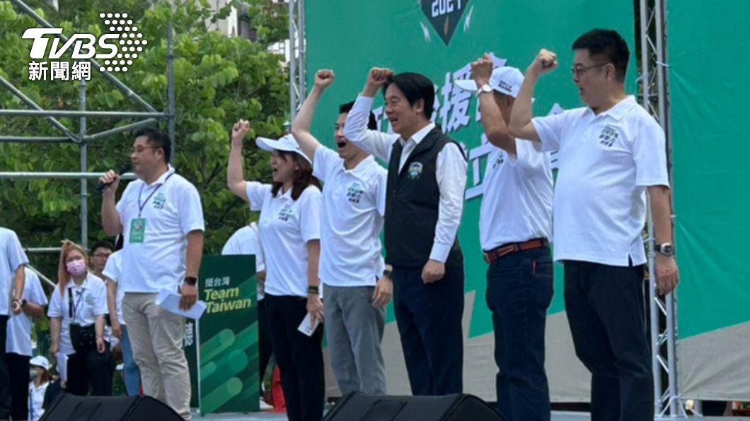 心結未解?拜廟同框藍議員 何志偉辦造勢王世堅又缺席