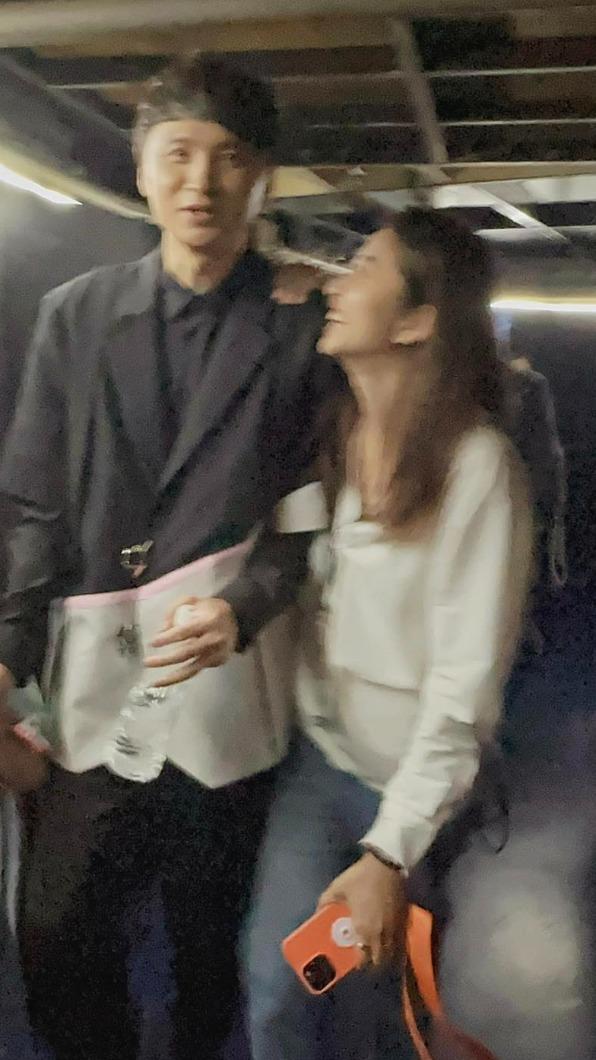 陳建瑋老婆透露女兒後台哭了。(圖/翻攝自翻白眼太太臉書)