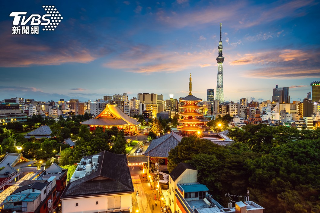 日本四月份加薪超出民間預期,進一步帶動國內消費市場熱絡。(圖/shutterstock資料畫面)