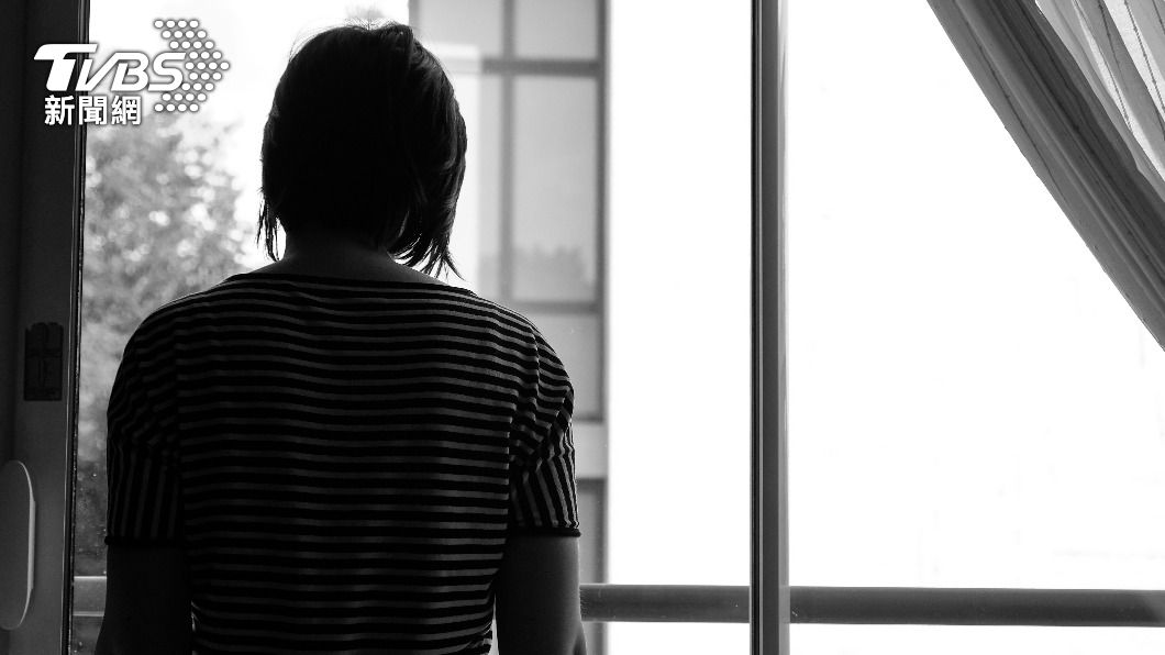 母否認家暴是在「教小孩」。(示意圖/shutterestock達志影像)