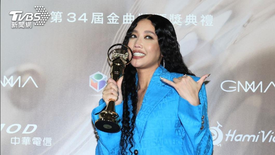 A-Lin等16年終奪獎！　粉絲嗨送「超狂禮物」：最大驚喜