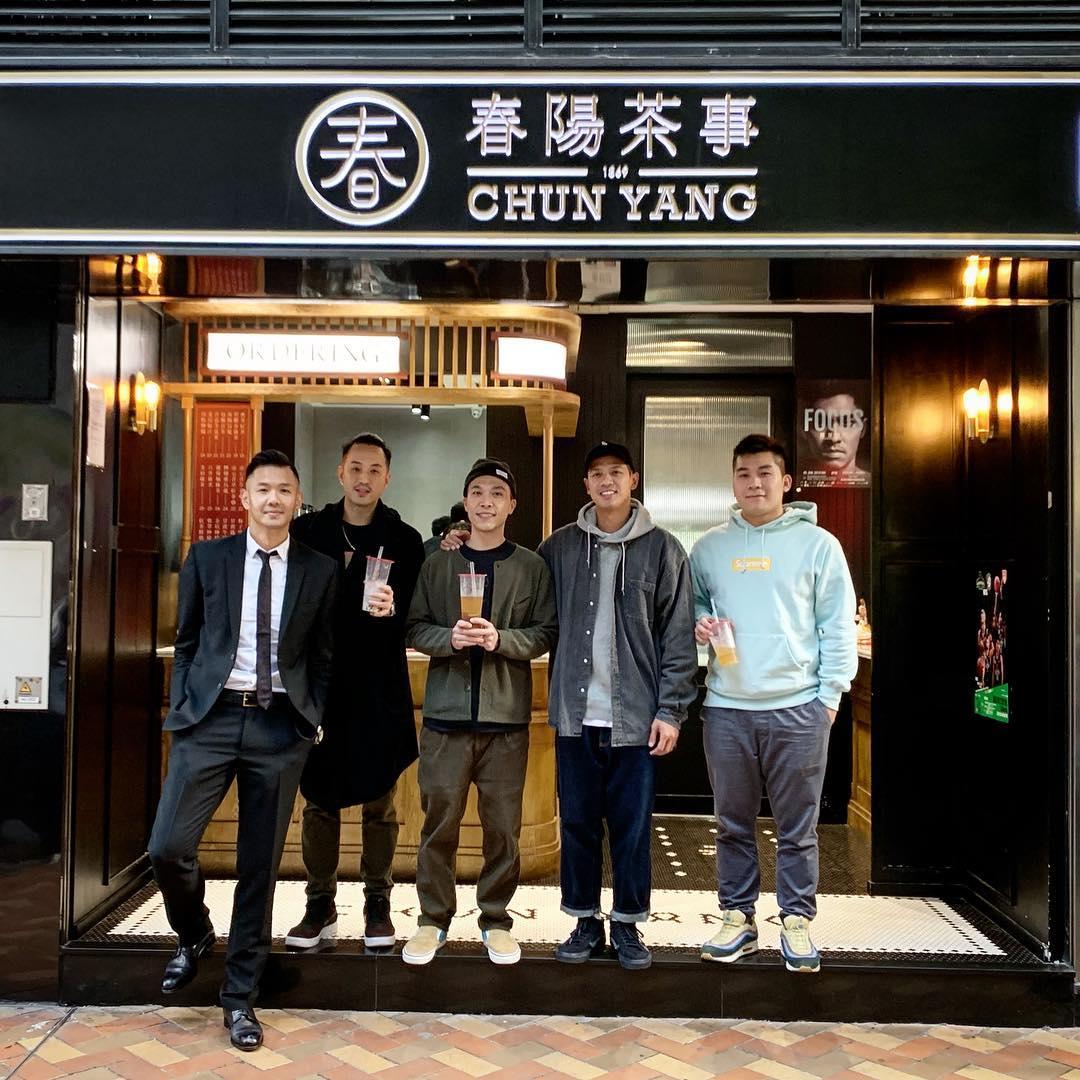 網友發現陳建州是手搖飲「春陽茶事」大股東。（圖／翻攝自黑人陳建州臉書）