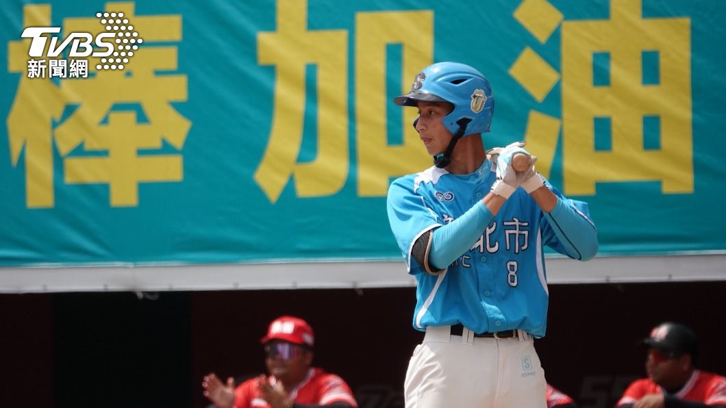 林佳緯U18藍白三壘打 最後一刻決定選秀放手拚