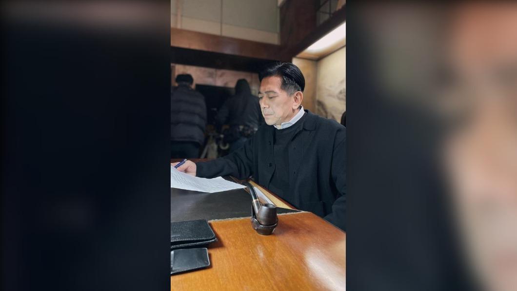 高捷的照片遭到海鮮餐廳老闆用來打廣告。(圖/翻攝自高捷臉書)