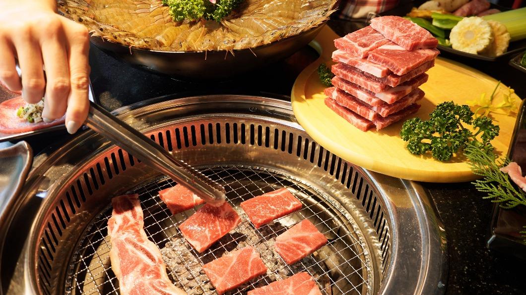 證件對中3碼、學生站出來!火鍋燒烤吃到飽 再升級高檔和牛