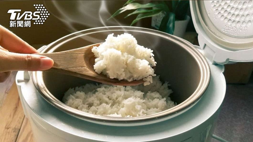 都做錯了！米飯放電鍋「竟吃下毒」　全因1習慣害的