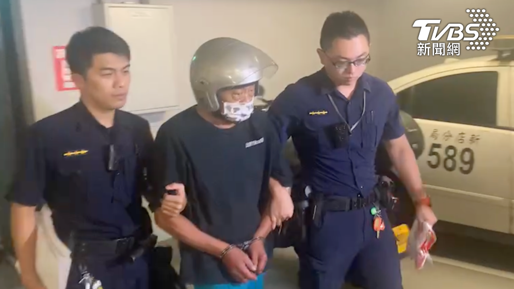 新店逆子砍母頭顱!製作筆錄仍沈默不語 被依殺人罪移送