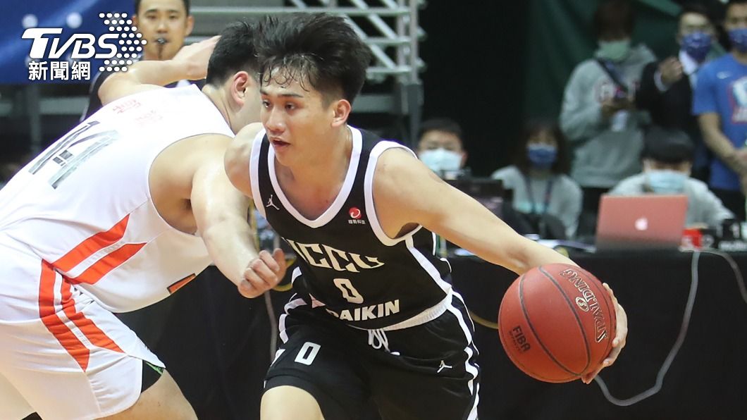政大林彥廷退出P. LEAGUE+選秀。（圖／中央社）