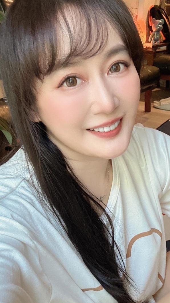 陳立芹在《麻辣鮮師》飾演布丁妹爆紅。(圖/翻攝自陳立芹臉書)