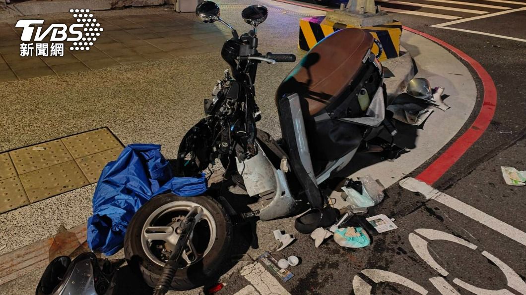 中和凌晨死亡車禍!機車、休旅車相撞 騎士噴飛送醫不治
