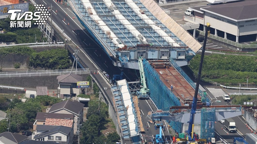 附近居民還以為地震!日本靜岡高架橋鋼架突崩落砸死2工人
