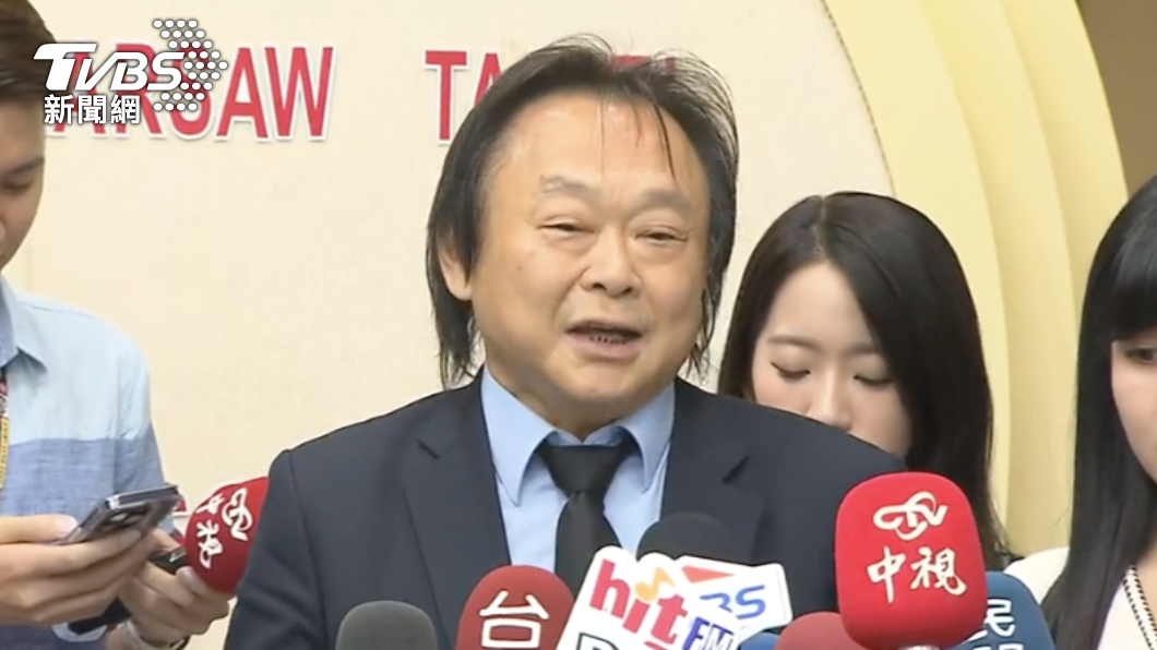 曾幫高嘉瑜小提琴伴奏 王世堅從此「封琴」原因曝