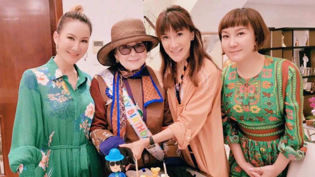 李玟與家人感情要好。（圖／翻攝自李玟微博）