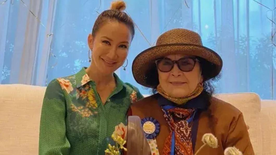 守病榻針灸救不回李玟!86歲母痛失心肝「不吃不睡」現況曝
