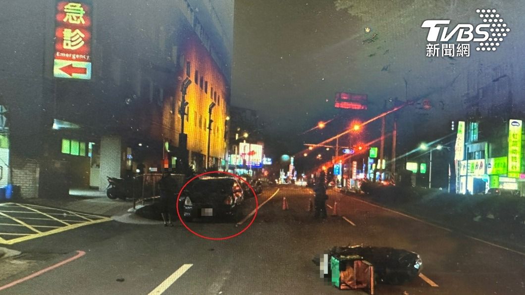 開車門未注意!外送員醫院前慘遭擊落 直接被送進急診室