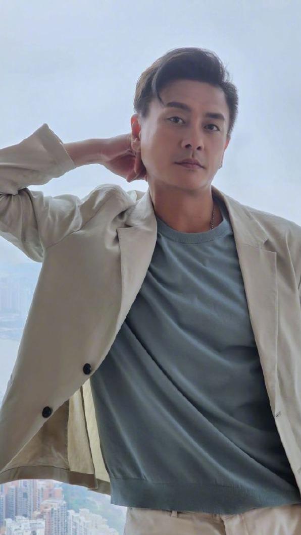 黃宗澤坦言現階段希望以事業為主,演出多一些劇集。(圖/翻攝自黃宗澤微博)