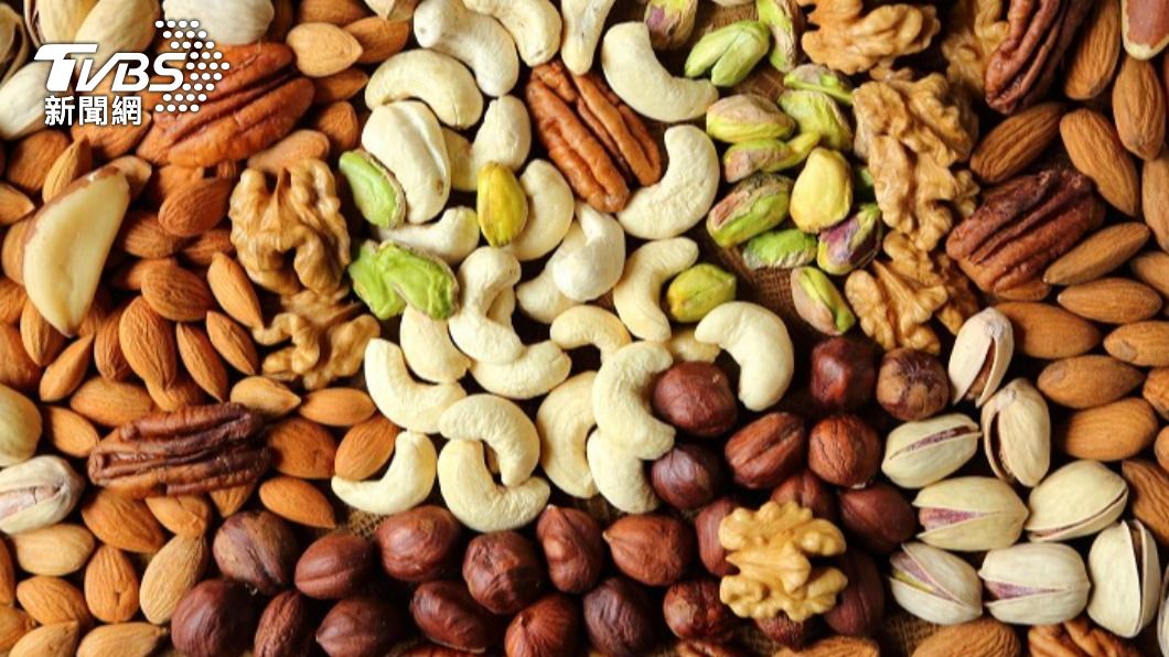 護腦食物相關話題「腰果」聲量第一名。(示意圖/shutterstock達志影像)