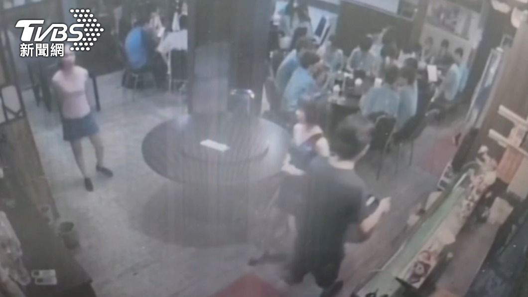 熱炒店公布監視器畫面，強調有補飯。（圖／業者提供）