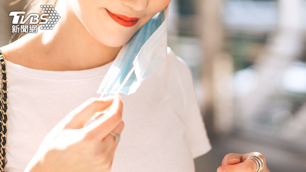 女神的妹妹戳穿其塑造的完美人設。(示意圖/Shutterstock達志影像)