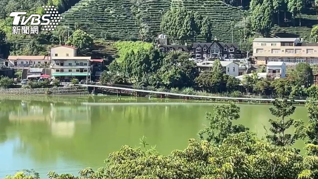利刃壞風水南投麒麟潭水上步道惹議 縣府視覺差