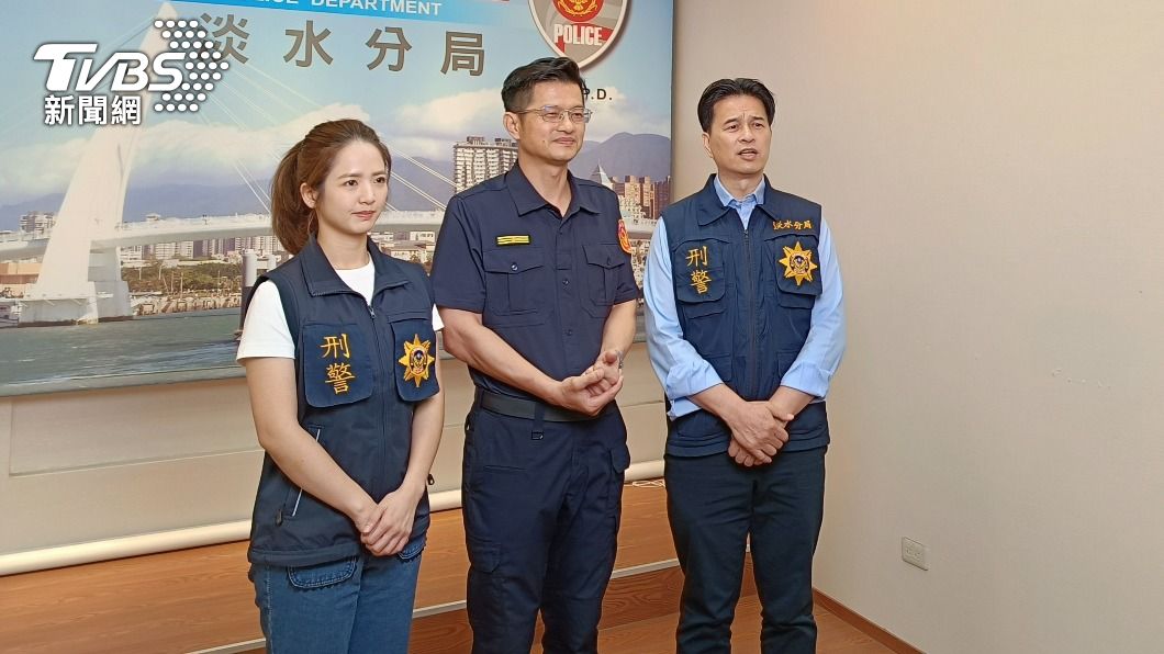 演員臧芮軒、淡水警分局長陳保緒、演員李興文。(圖/TVBS)