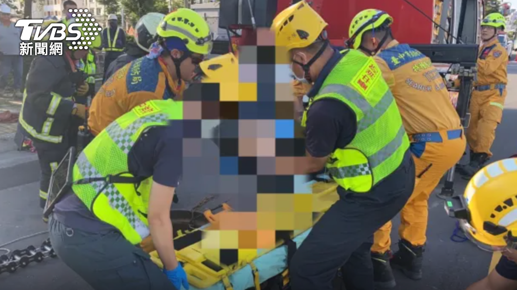 快訊/台中下水道工安意外!2工人墜深坑 1人命危急救中