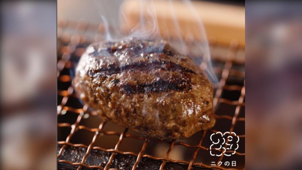 挽肉と米主打現磨、現烤、現煮,新鮮滋味讓民眾愛不釋手。(圖/翻攝自hikiniku.to.come)