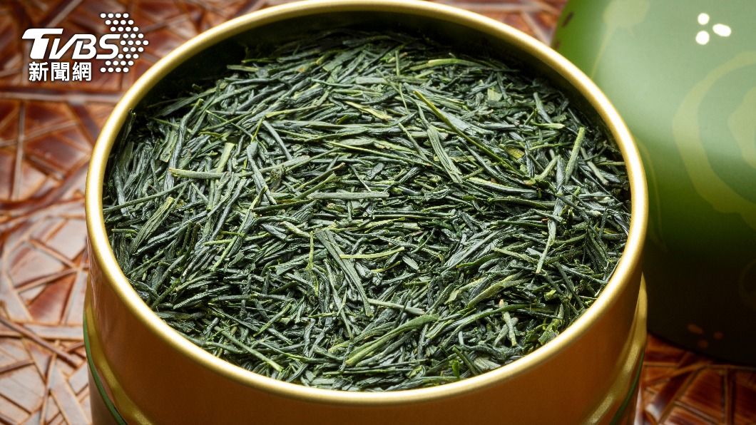 熱炒店老闆收到網友寄送的阿里山茶葉。（示意圖，與本文無關／shutterstock達志影像）