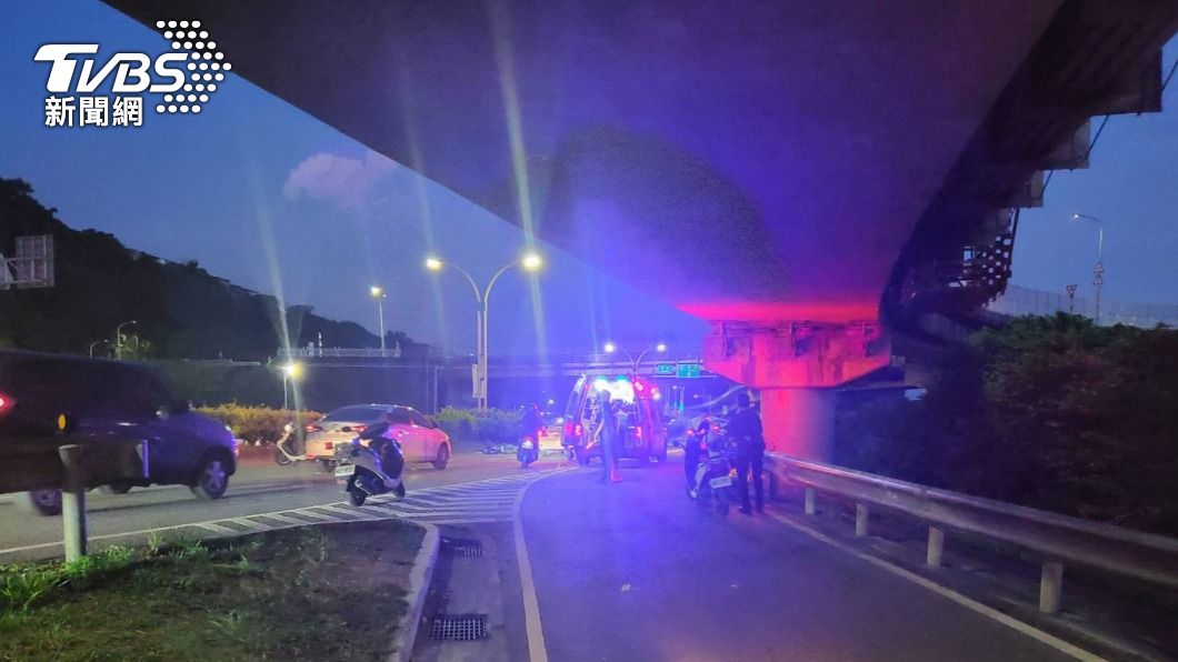 由於事發路段並沒有監視器,家屬上網PO文尋求行車紀錄器追真相。(圖/TVBS)