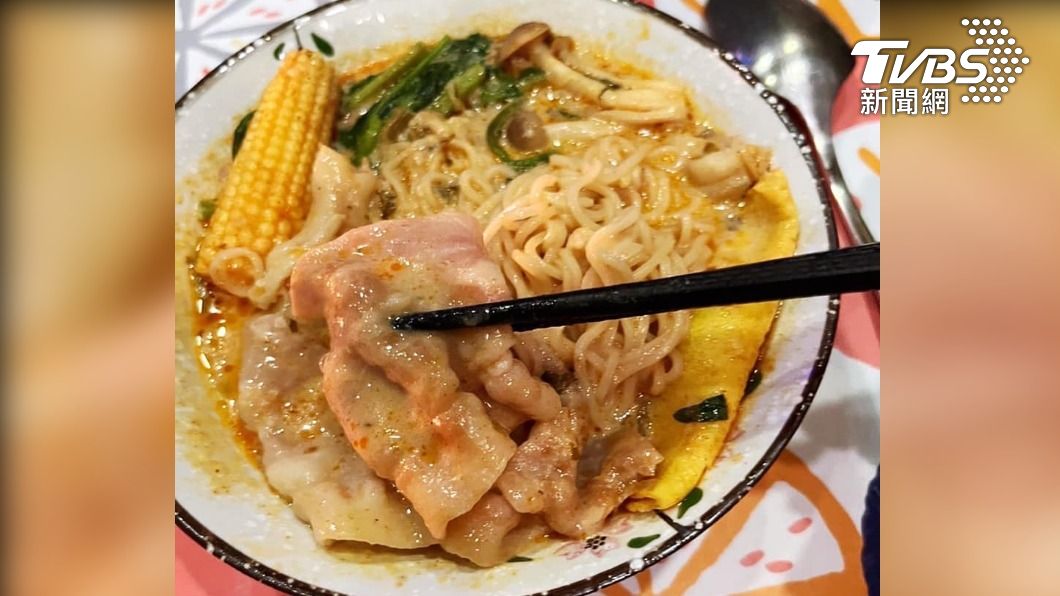 「真熬」! 媽媽用 ChatGPT 做出創意麻辣燙