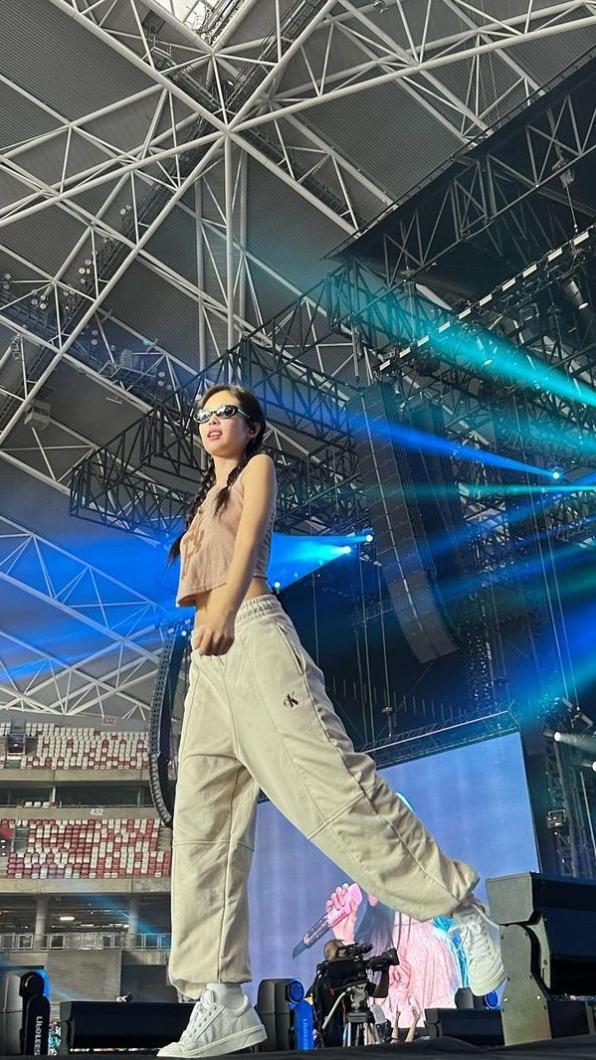 Jennie作客Dua Lipa的Podacst(圖/Jennie IG)